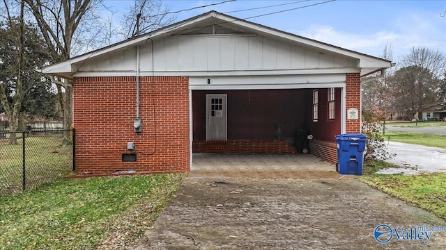 view of property exterior