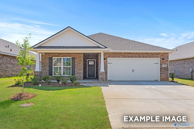 craftsman house featuring a garage, a porch, and a front lawn