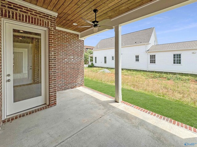 view of patio with ceiling fan