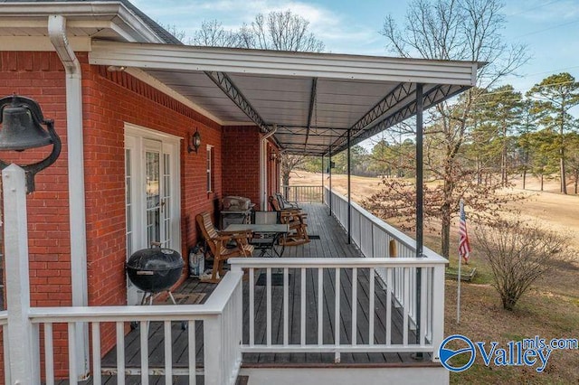 view of patio / terrace with a porch