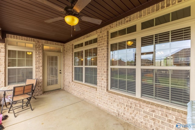 view of patio featuring a ceiling fan