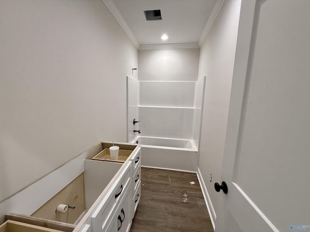 1005 Newbury Cv SW, Decatur, AL 35603 - bathroom with crown molding, vanity, and wood finished floors