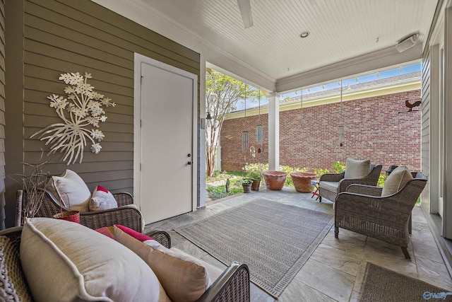 9 Beck St NW, Huntsville, AL 35806 - sunroom featuring outdoor lounge area