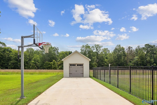 2801 Mountain View Dr, Southside, AL 35907 - detached garage featuring driveway