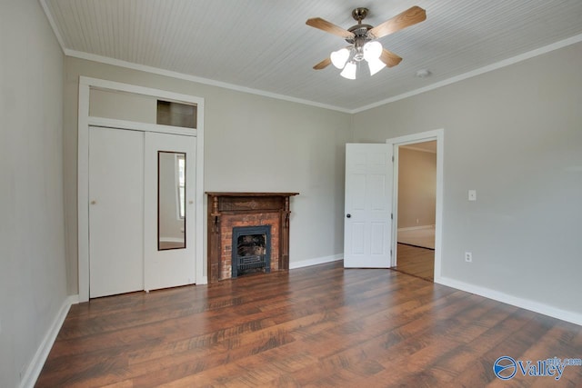 unfurnished living room with dark wood-type flooring, ceiling fan, and ornamental molding