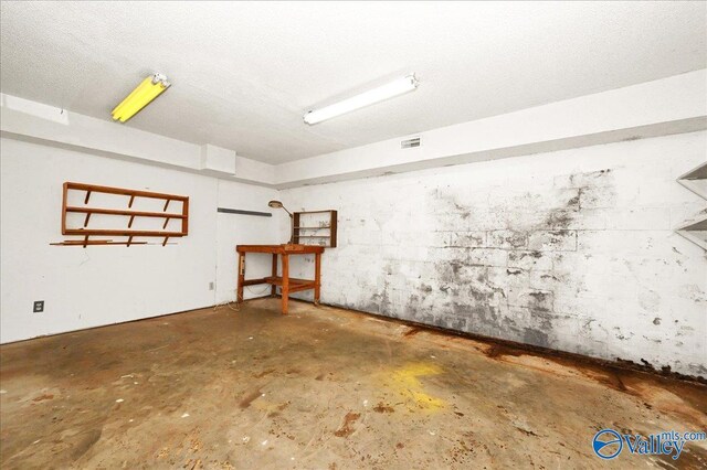 143 Maze Dr, Hartselle, AL 35640 - spare room with concrete flooring