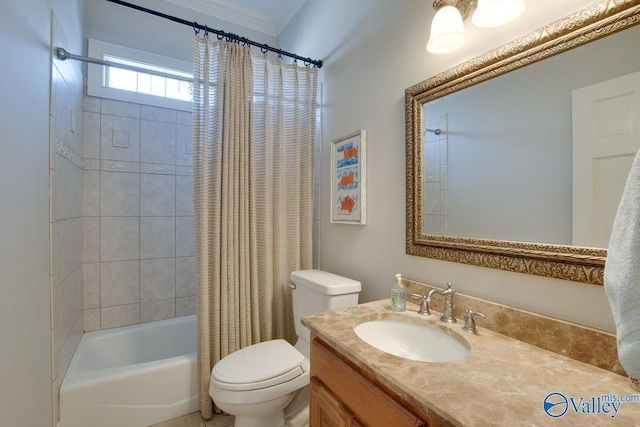 full bath featuring vanity, crown molding, toilet, and shower / bath combo with shower curtain