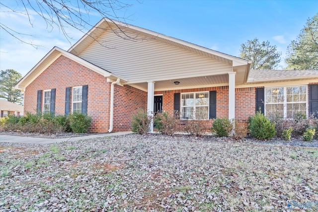 view of front of property