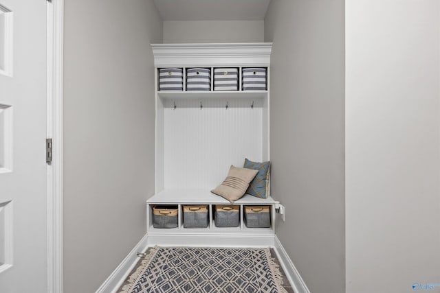 7531 Hadleigh Crst, Owens Cross Roads, AL 35763 - mudroom featuring baseboards