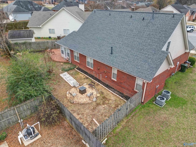 bird's eye view with a residential view