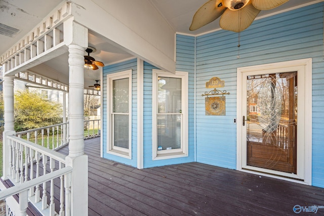 deck with ceiling fan