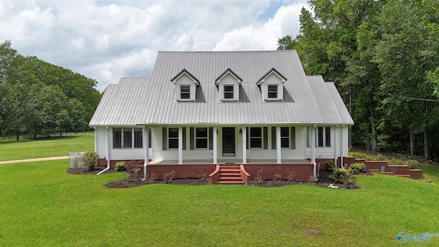3880 Steele St, Hamilton, AL 35570 - cape cod house with covered porch, a front yard, and metal roof