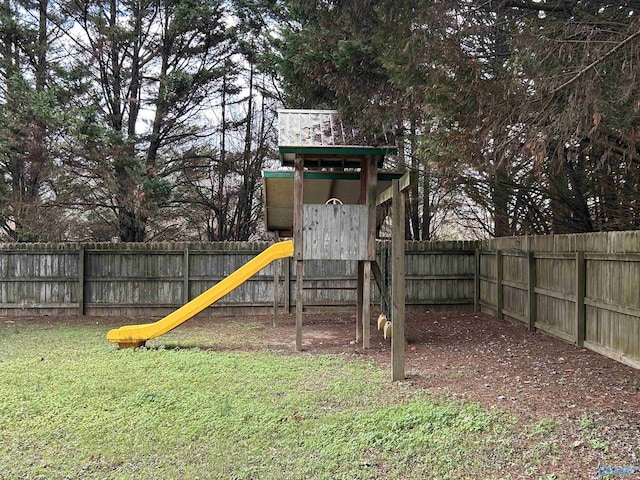 view of play area featuring a yard