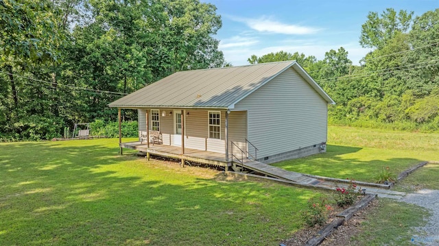 1073 6th St S, Sylvania, AL 35988 - view of outdoor structure featuring a porch