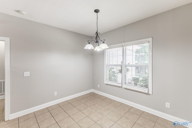 238 Riverwalk Trl, New Market, AL 35716 - empty room featuring a chandelier, a smoke detector, and light tile patterned floors
