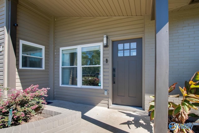 property entrance with a porch