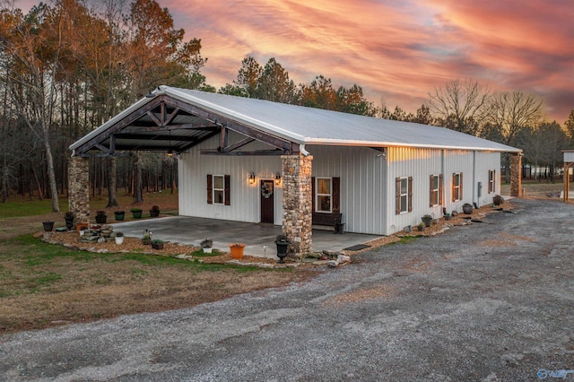 view of front of house with a carport