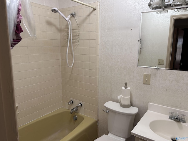 765 County Road 745, Cedar Bluff, AL 35959 - full bath featuring toilet, vanity, and tub / shower combination