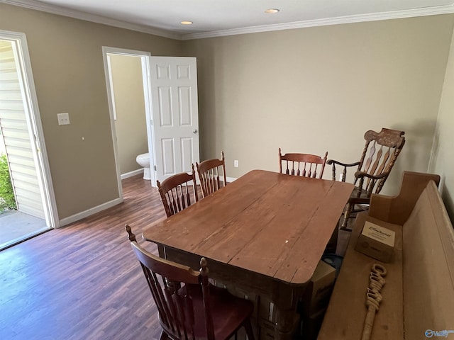 dining area with ornamental molding, baseboards, dark wood-style floors, and recessed lighting