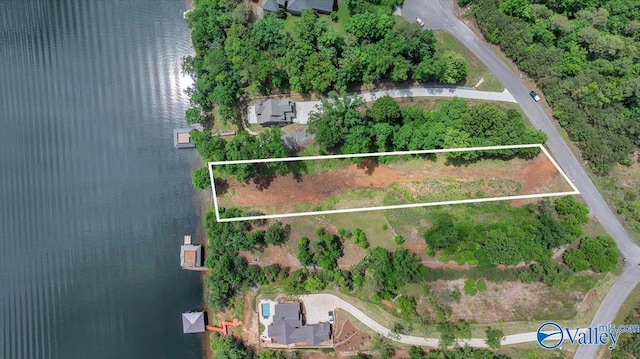 27 Heritage Ct, Scottsboro, AL 35769