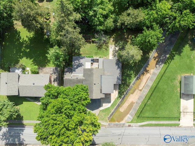 6304 Cedar Point Dr, Huntsville, AL 35810 - aerial view