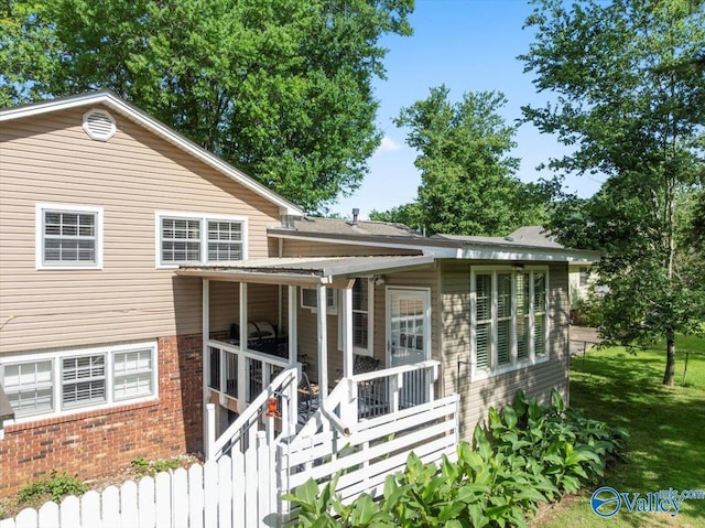 6304 Cedar Point Dr, Huntsville, AL 35810 - view of front of home featuring brick siding