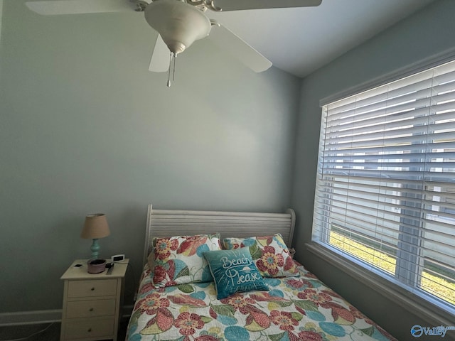 bedroom with a ceiling fan