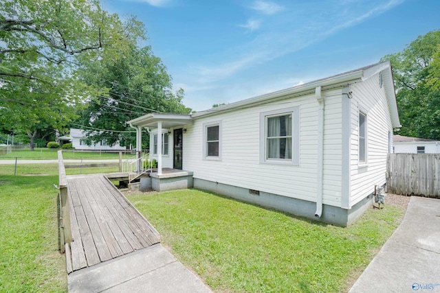 2116 Virginia Blvd NW, Huntsville, AL 35811 - rear view of property with crawl space