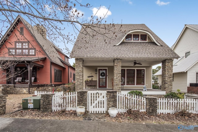 view of front of property with ceiling fan and covered porch