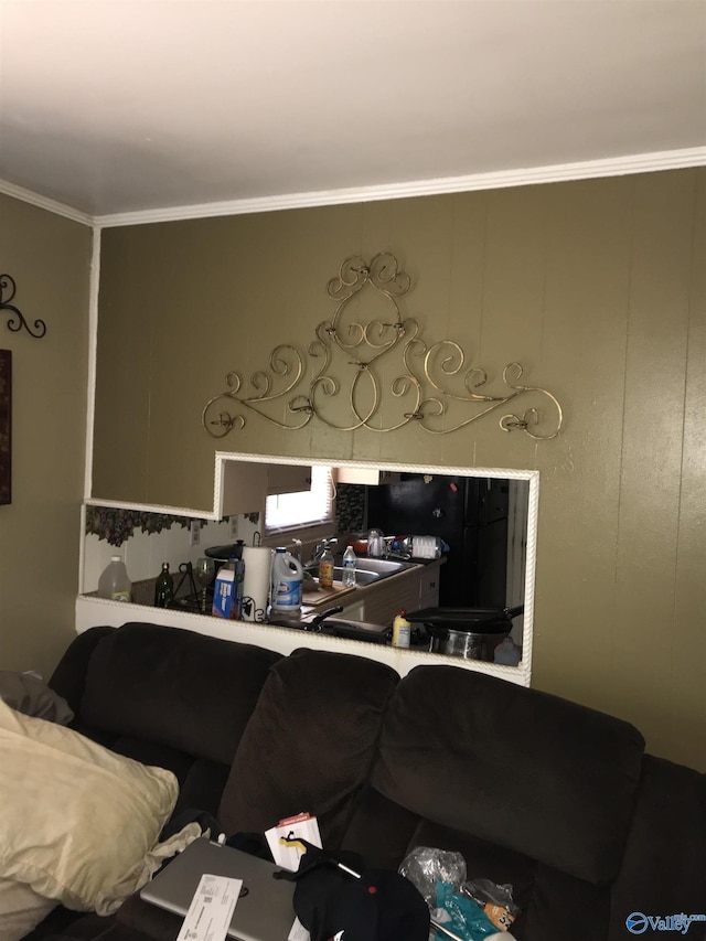 3411 Euclid Dr NW, Huntsville, AL 35810 - living area with ornamental molding