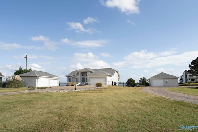 ranch-style home with a front yard