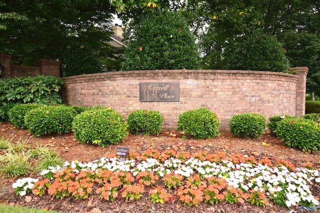 310 Drury Ln, Huntsville, AL 35802 - view of community sign