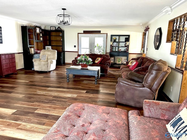 living area featuring wood finished floors and ornamental molding