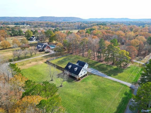 birds eye view of property featuring a rural view