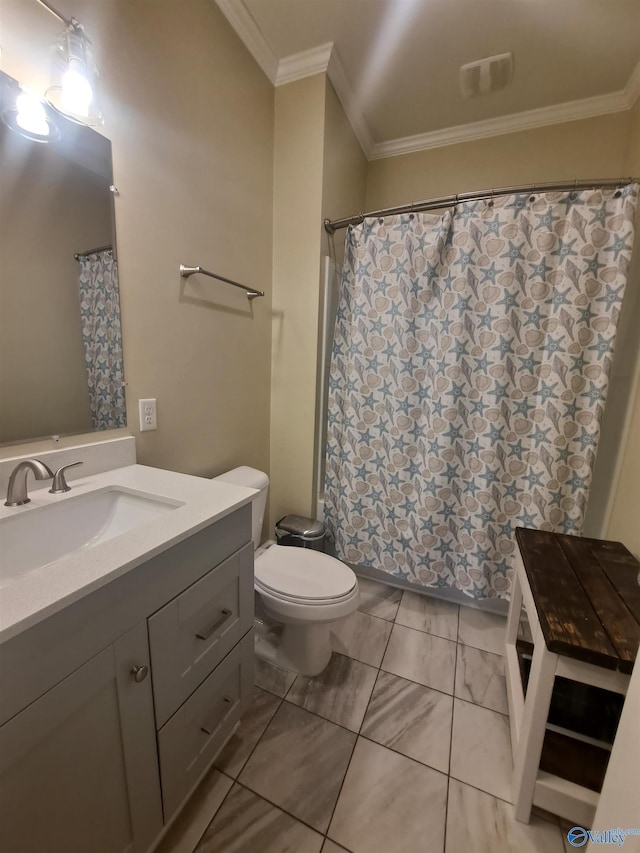 bathroom with vanity, crown molding, toilet, and a shower with shower curtain