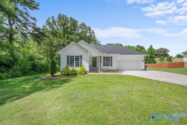 713 Rabbittown Rd, Glencoe, AL 35905 - view of front of home with a garage and driveway