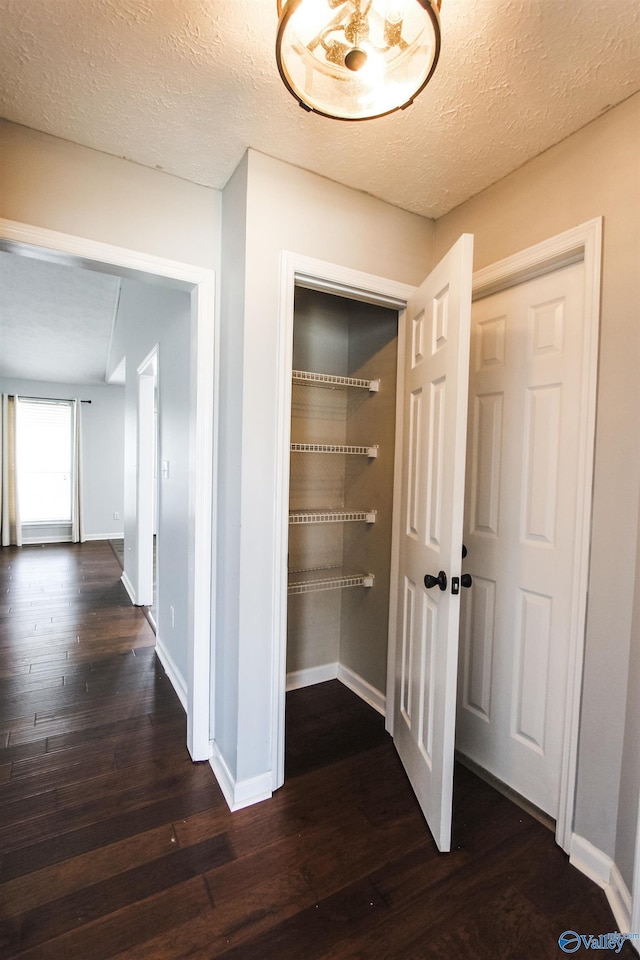 3790 Christopher Ave, Southside, AL 35907 - interior space with dark wood-style floors, baseboards, and a textured ceiling