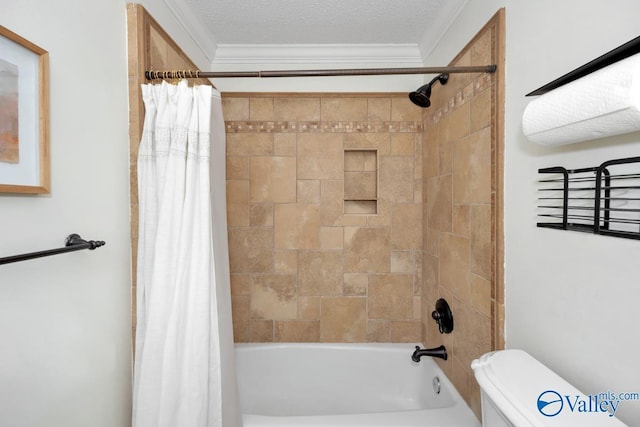 bathroom featuring ornamental molding, shower / tub combo with curtain, and a textured ceiling