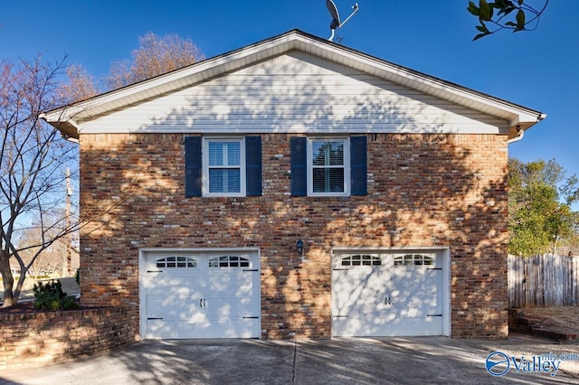 view of front facade with a garage