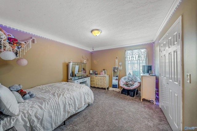 carpeted bedroom with a textured ceiling, a closet, and crown molding