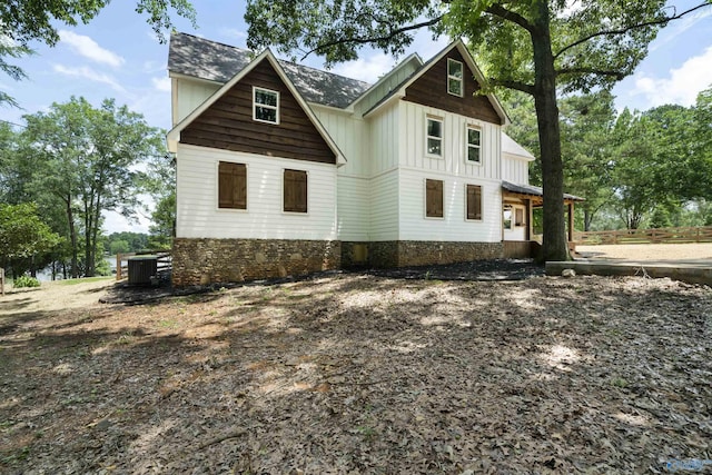 691 County Road 106, Leesburg, AL 35983 - view of front of property with board and batten siding