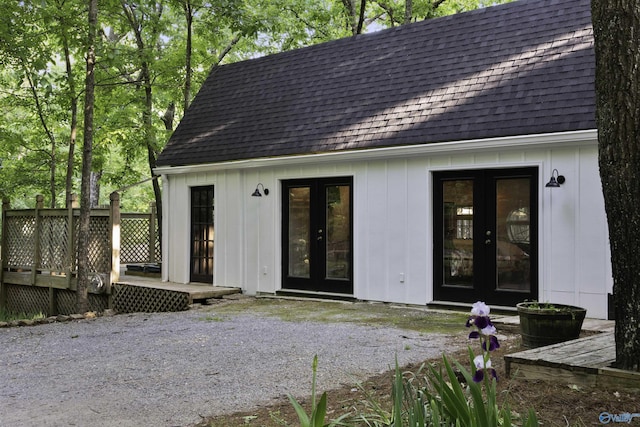 view of front facade featuring french doors