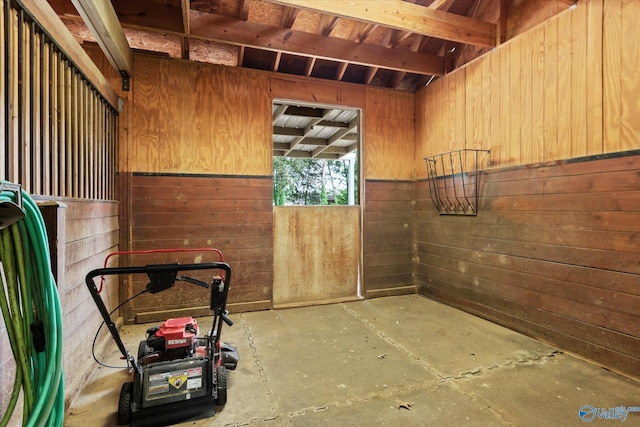 123 Coyote Creek Rd, Meridianville, AL 35759 - view of stable