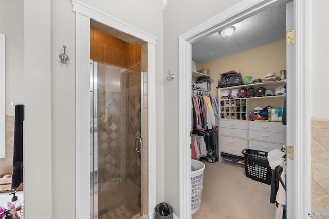 2224 Veranda Trce, Gadsden, AL 35903 - full bath featuring a stall shower and a walk in closet