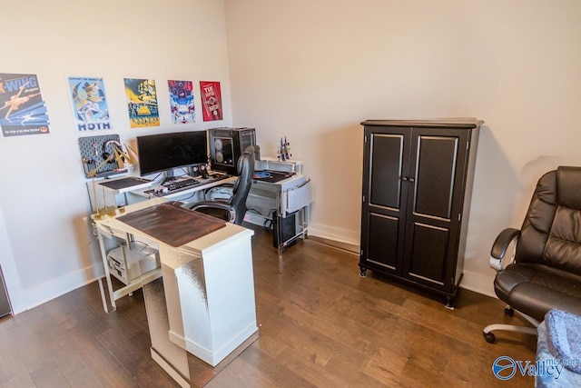 office area featuring dark hardwood / wood-style floors