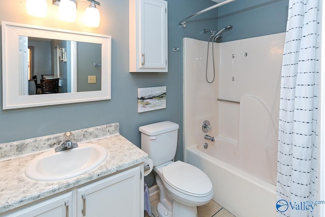 4967 Seven Pine Cir Unit 4967, Huntsville, AL 35816 - full bath featuring shower / bath combo with shower curtain, toilet, and vanity