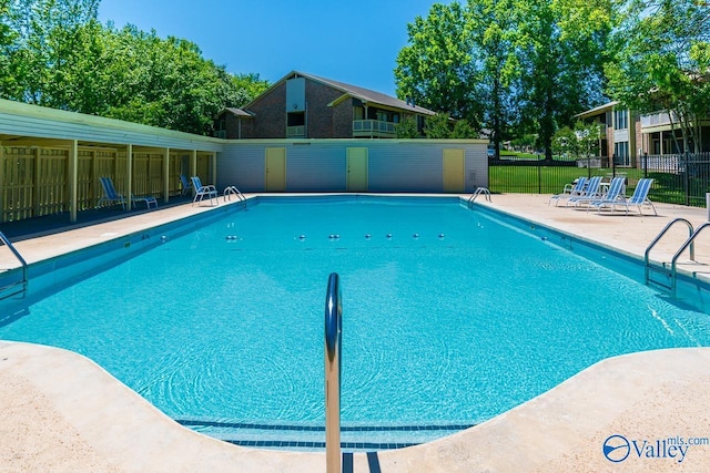 4967 Seven Pine Cir Unit 4967, Huntsville, AL 35816 - community pool featuring a patio