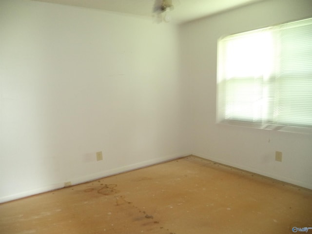 186 Brady Dr, Hazel Green, AL 35750 - empty room featuring baseboards