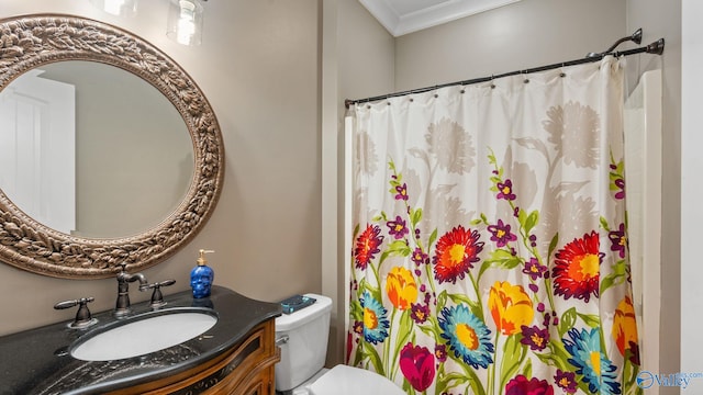 1943 Old Big Cove Rd SE, Owens Cross Roads, AL 35763 - bathroom with crown molding, toilet, vanity, and a shower with curtain