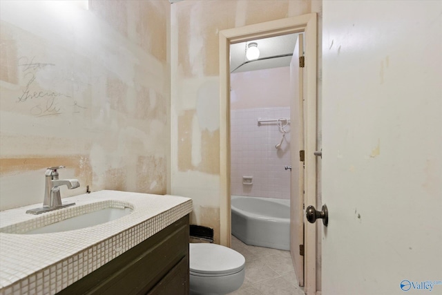 10101 Westleigh Dr, Huntsville, AL 35803 - bathroom featuring tile patterned flooring, vanity, and a bathtub